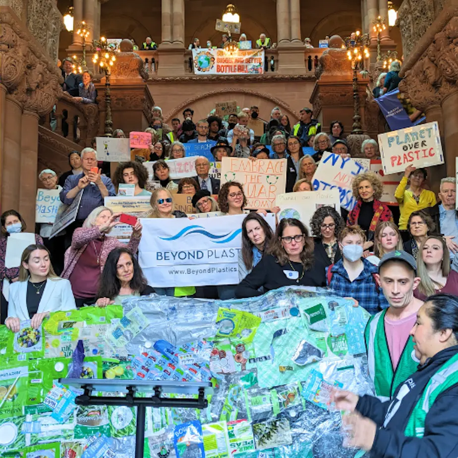 Surfrider NYC in Albany to support ban on plastic bill